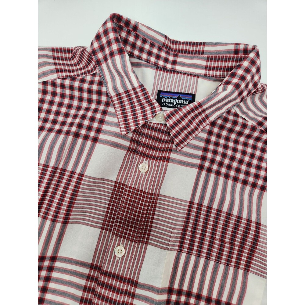 Patagonia Shirt Men's L White Red Short Sleeve Plaid Button‎ Up Organic Cotton